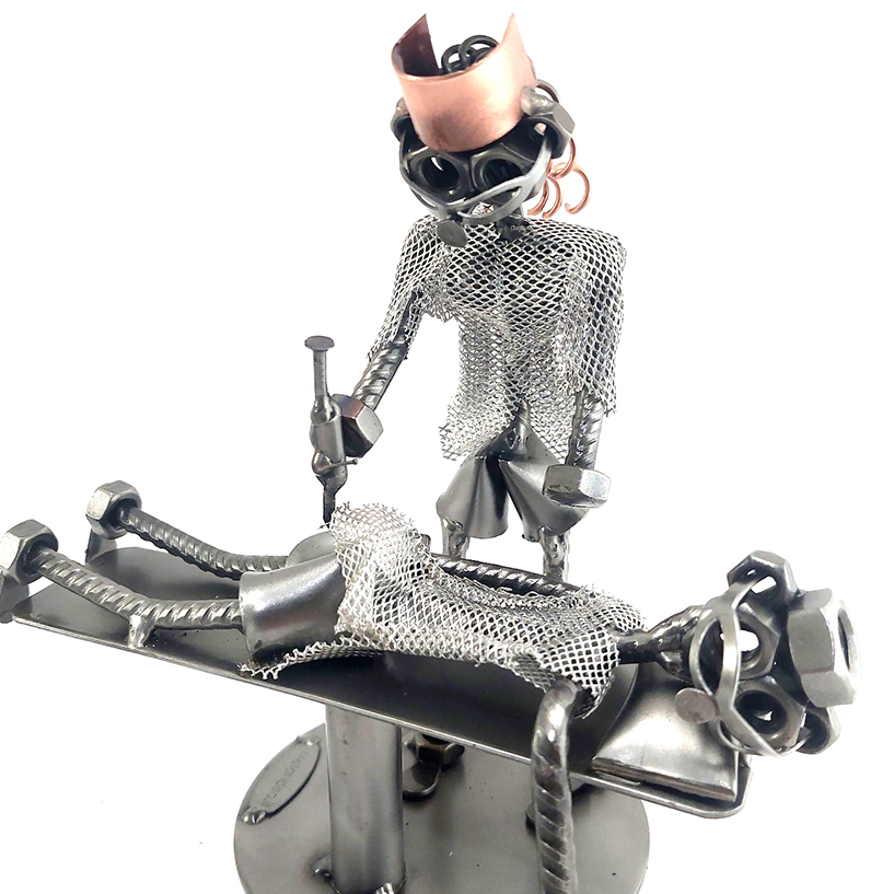 INFERMIERA METAL IDEA.IT