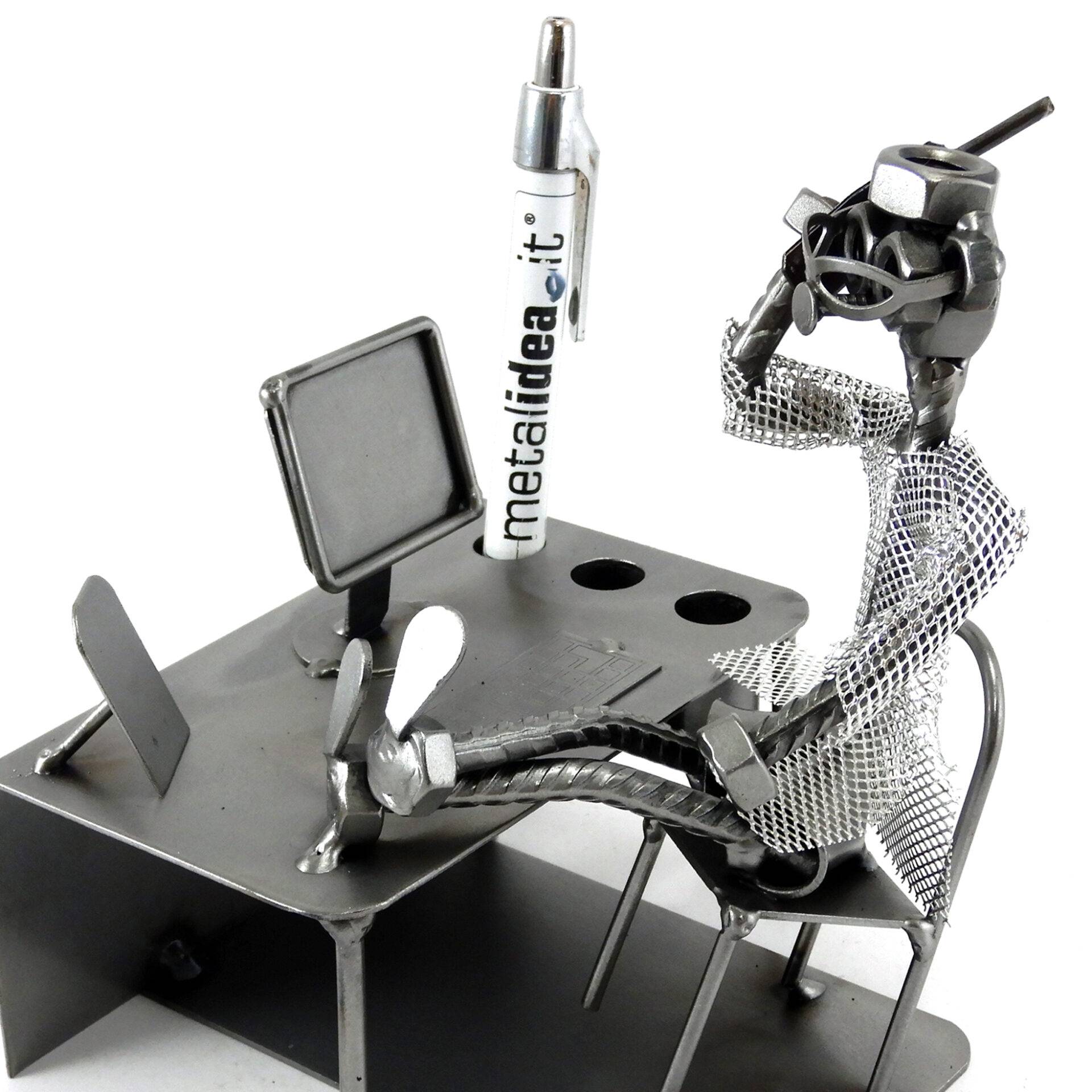 BOSS CAPO PORTA PENNE METAL IDEA.IT