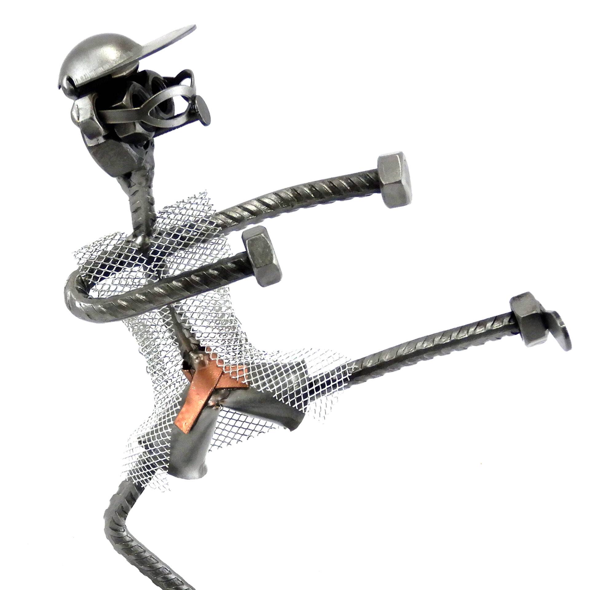 SCULTURA KARATE KARATEKA METAL IDEA.IT