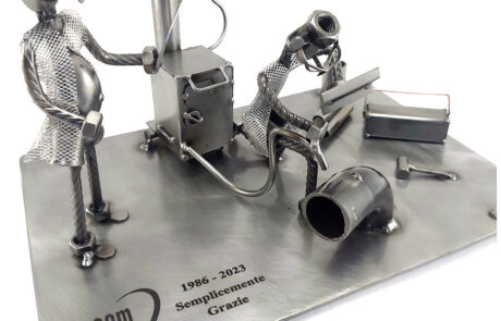 metal-idea-sculture-metallo-CAPO-OFFICINA