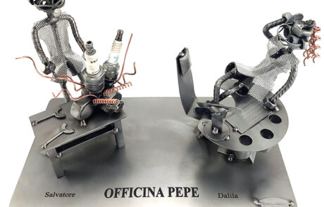 metal-idea-sculture-metallo-elettra.segretaria
